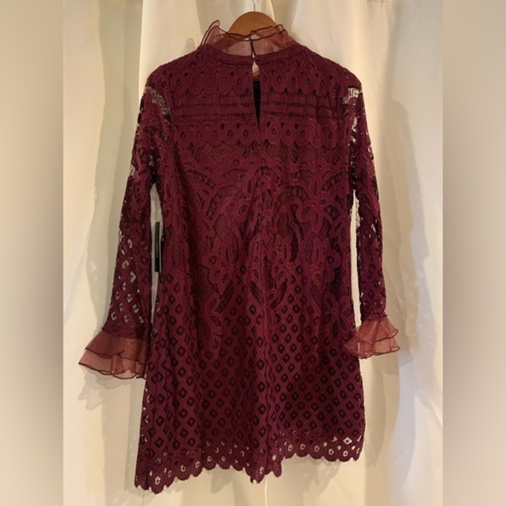 Lulus Womens Love And Joy Shift Dress Burgundy Floral Lace Keyhole Lined M New - Picture 4 of 4